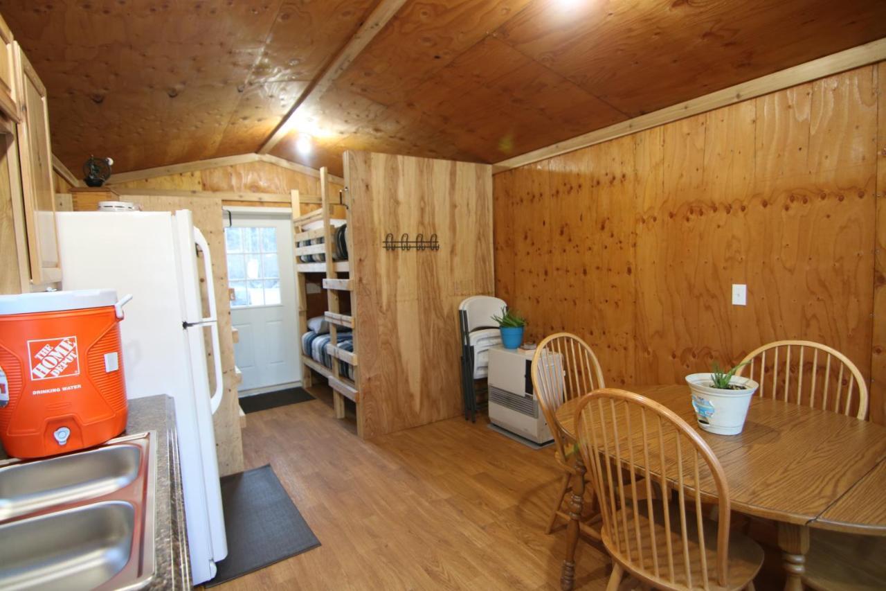 Alaskan Adventure Dry Cabins Pleasant Valley エクステリア 写真